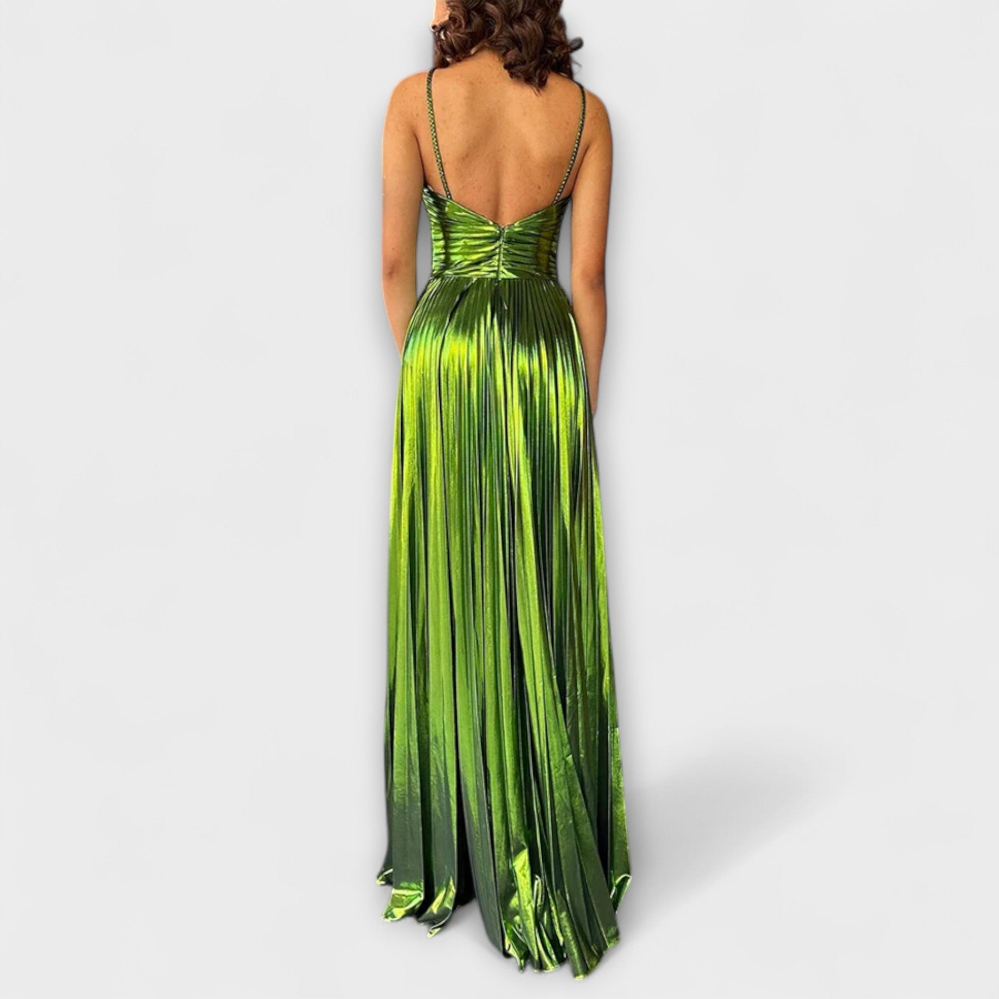 Lariva – Fließendes Metallic-Kleid