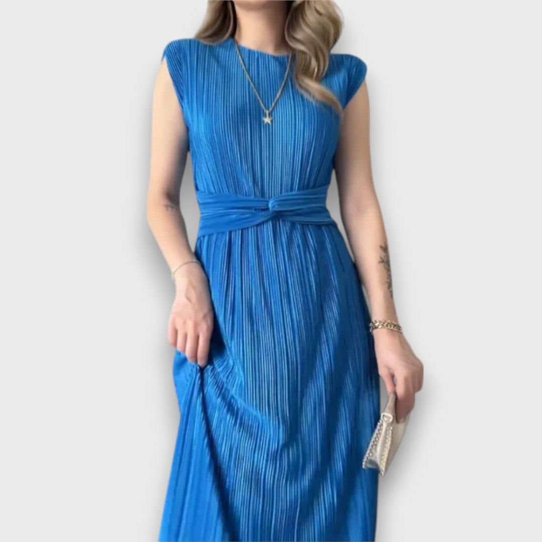 Nirelle – Plissiertes Midikleid mit Taillendetail