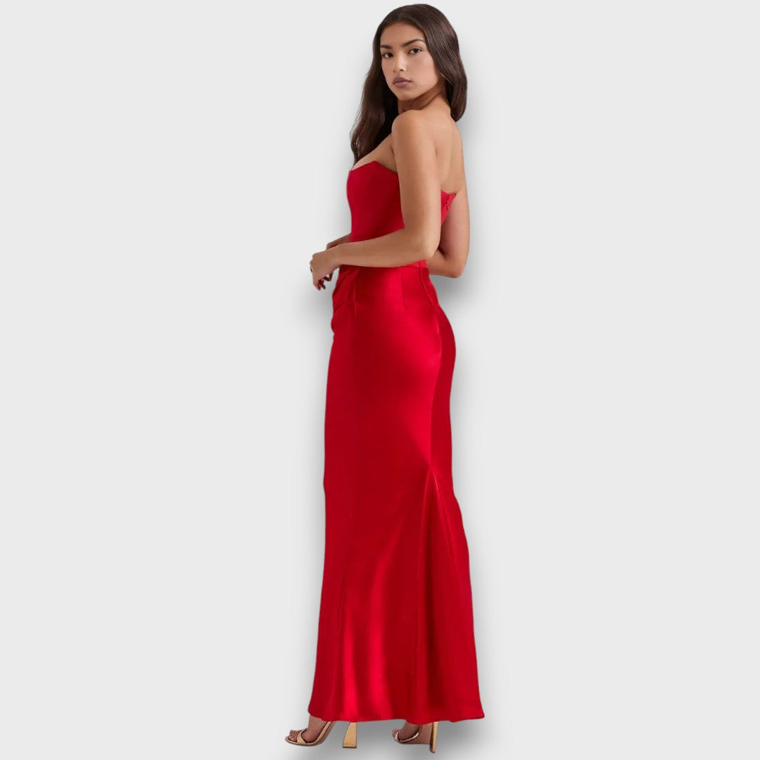 Isedra – Midikleid mit skulpturaler Linie