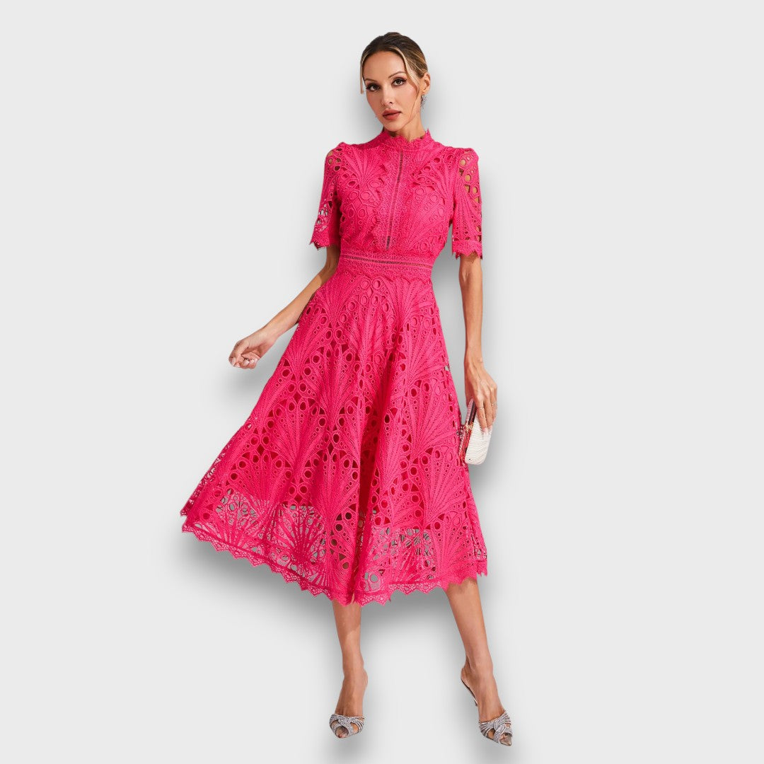 Norelia – Elegantes Midikleid mit Spitzendetail