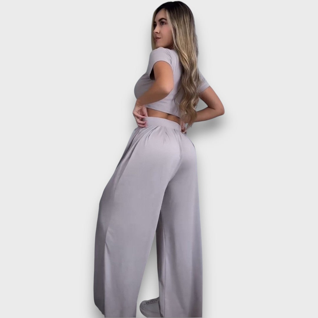 Andrea – Lässiges Set mit kurzem Top