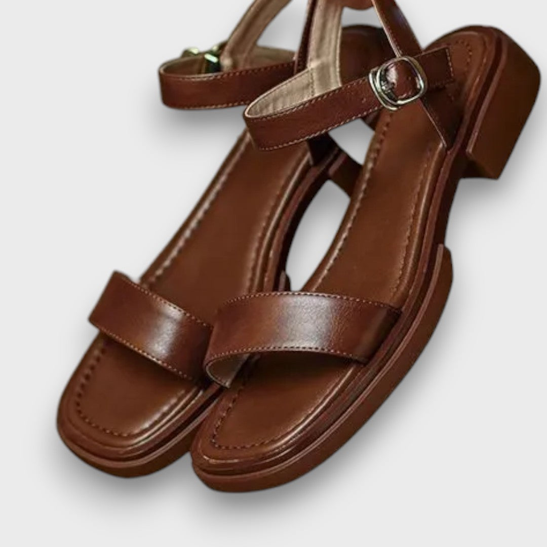 Elara – Elegante sandalen