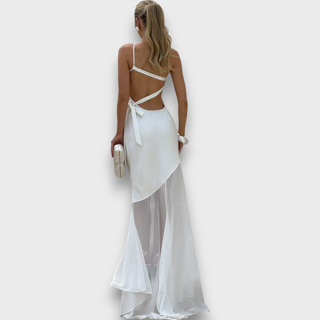 Luméa – Asymmetrisches Abendkleid mit Transparenz