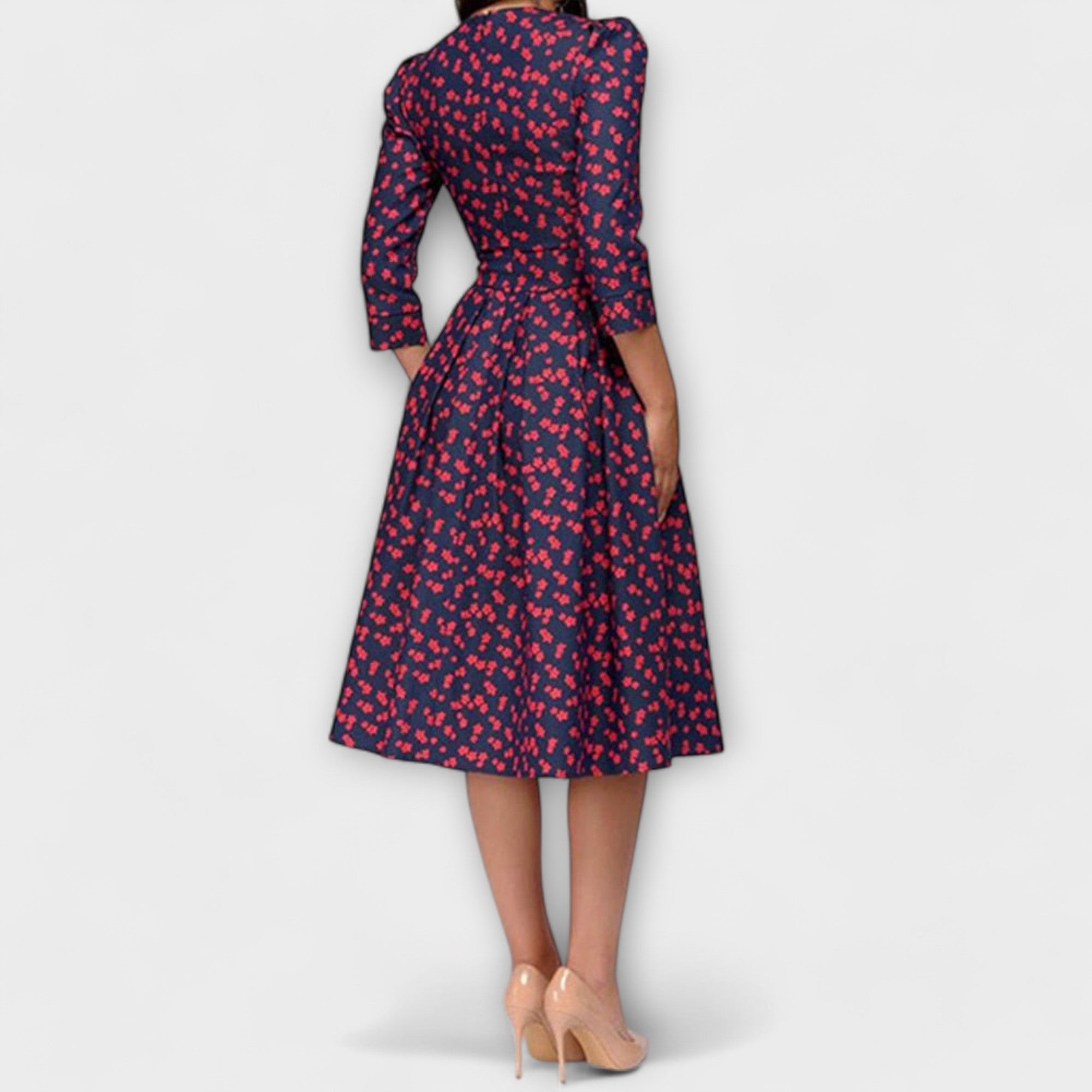 Marivet – Blütenkleid mit eleganter Taille