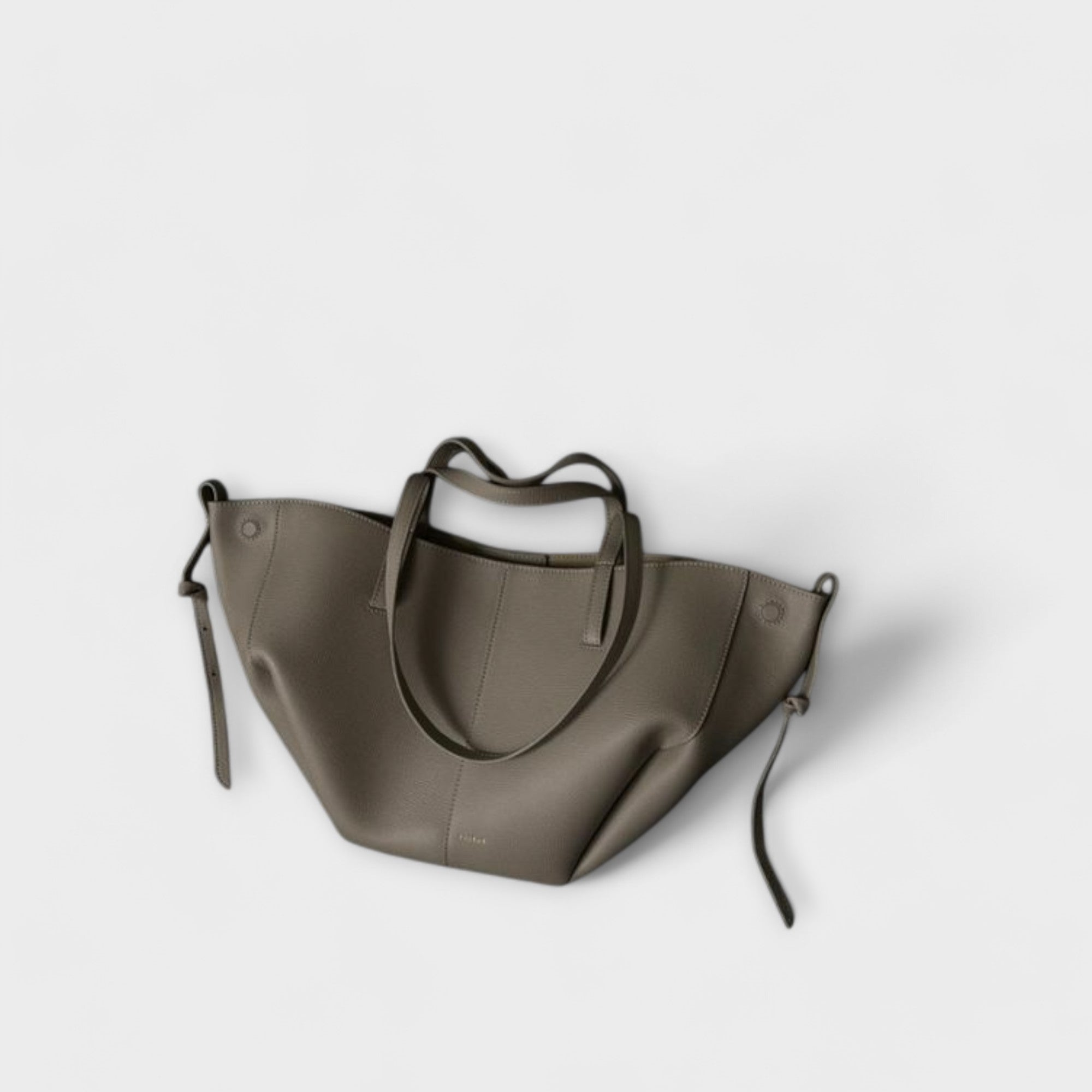 Norena – Geräumige Schultertasche mit zeitloser Linie
