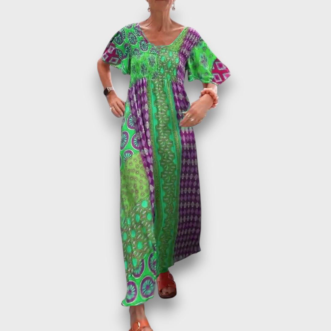 Elisara – Buntes Boho-Maxikleid mit Shirring-Details