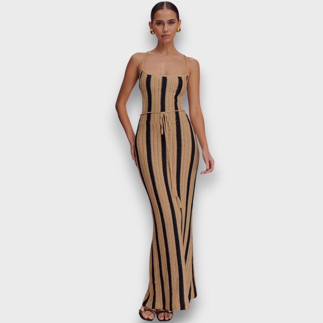 Serepha – Gehäkeltes Maxikleid mit Taillenband