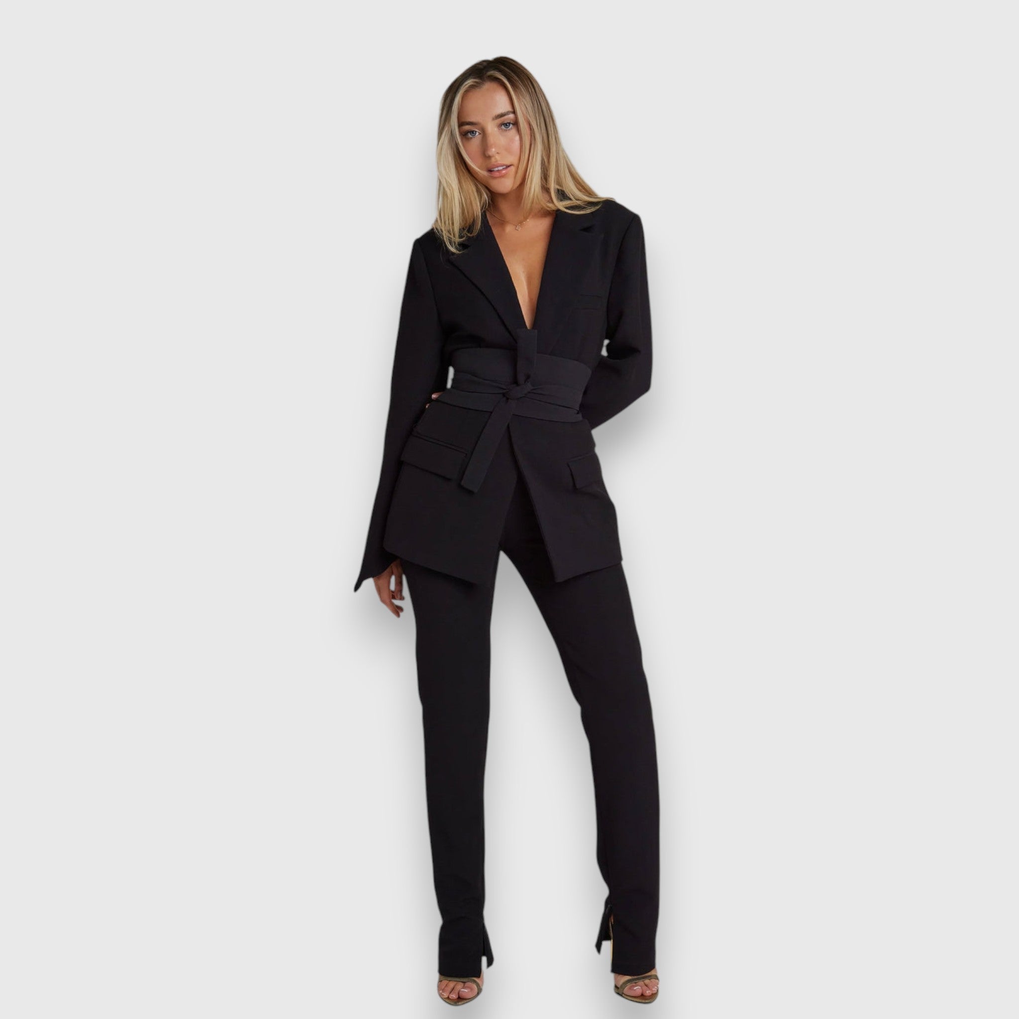 Jarela – Blazer mit Gürtel