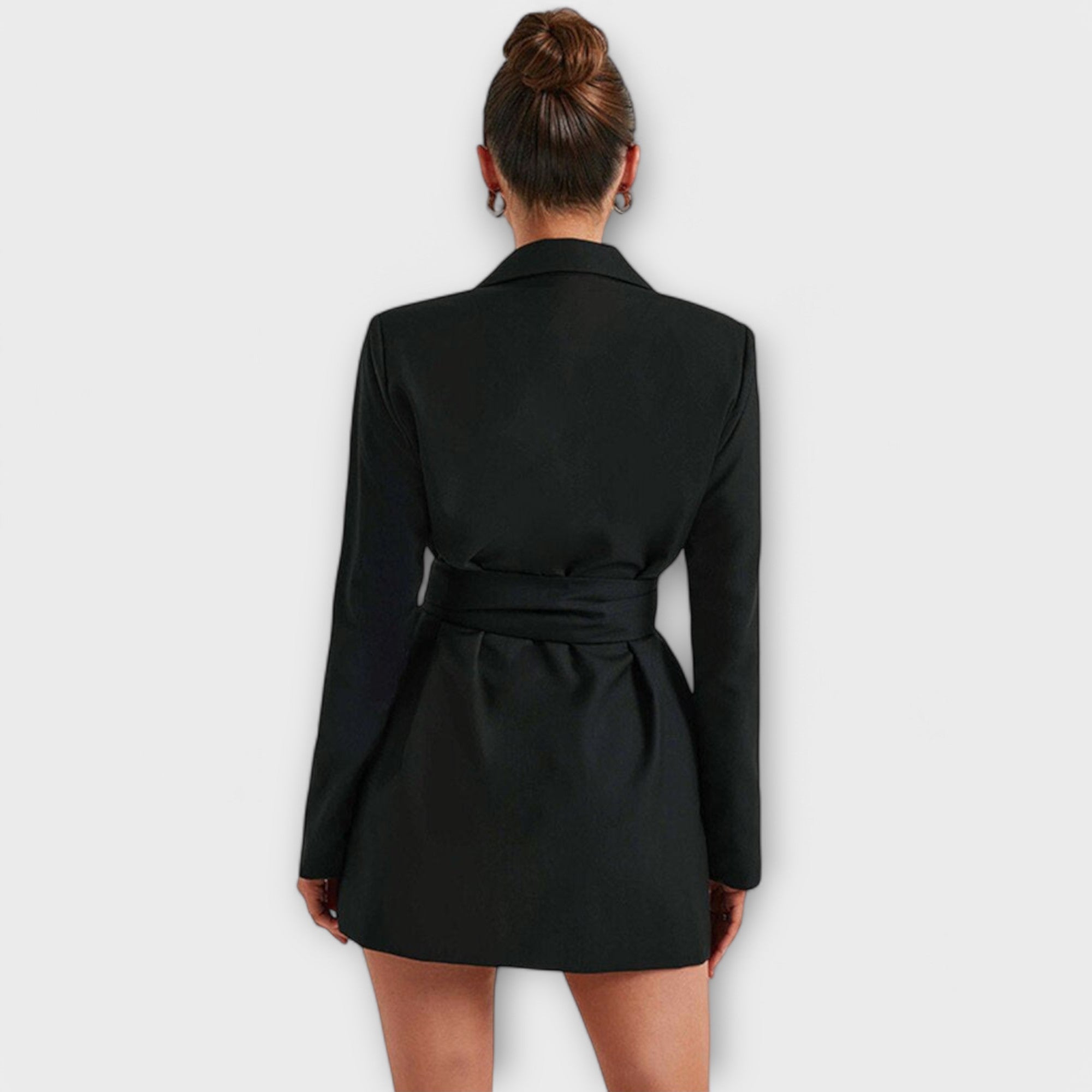 Mirielle – Modernes Tailored-Kleid mit Bindegürtel