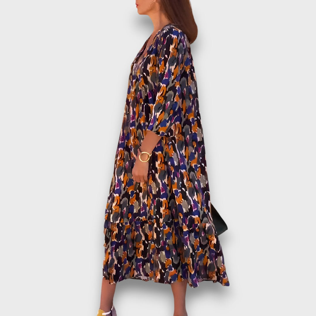 Liora – Kleid mit Retro-Muster und V-Ausschnitt