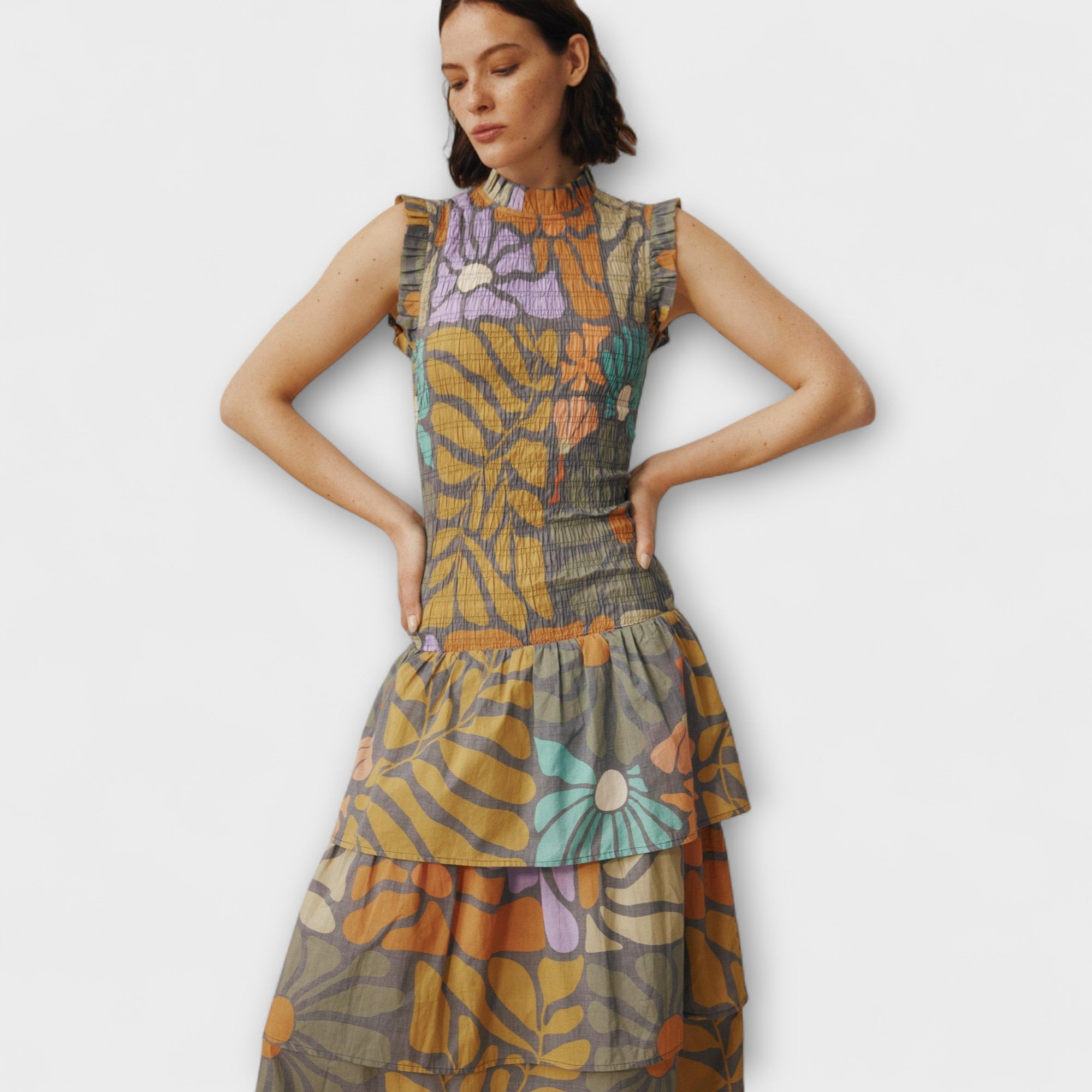 Yenora – Midikleid mit gesmoktem Oberteil und Stufenrock