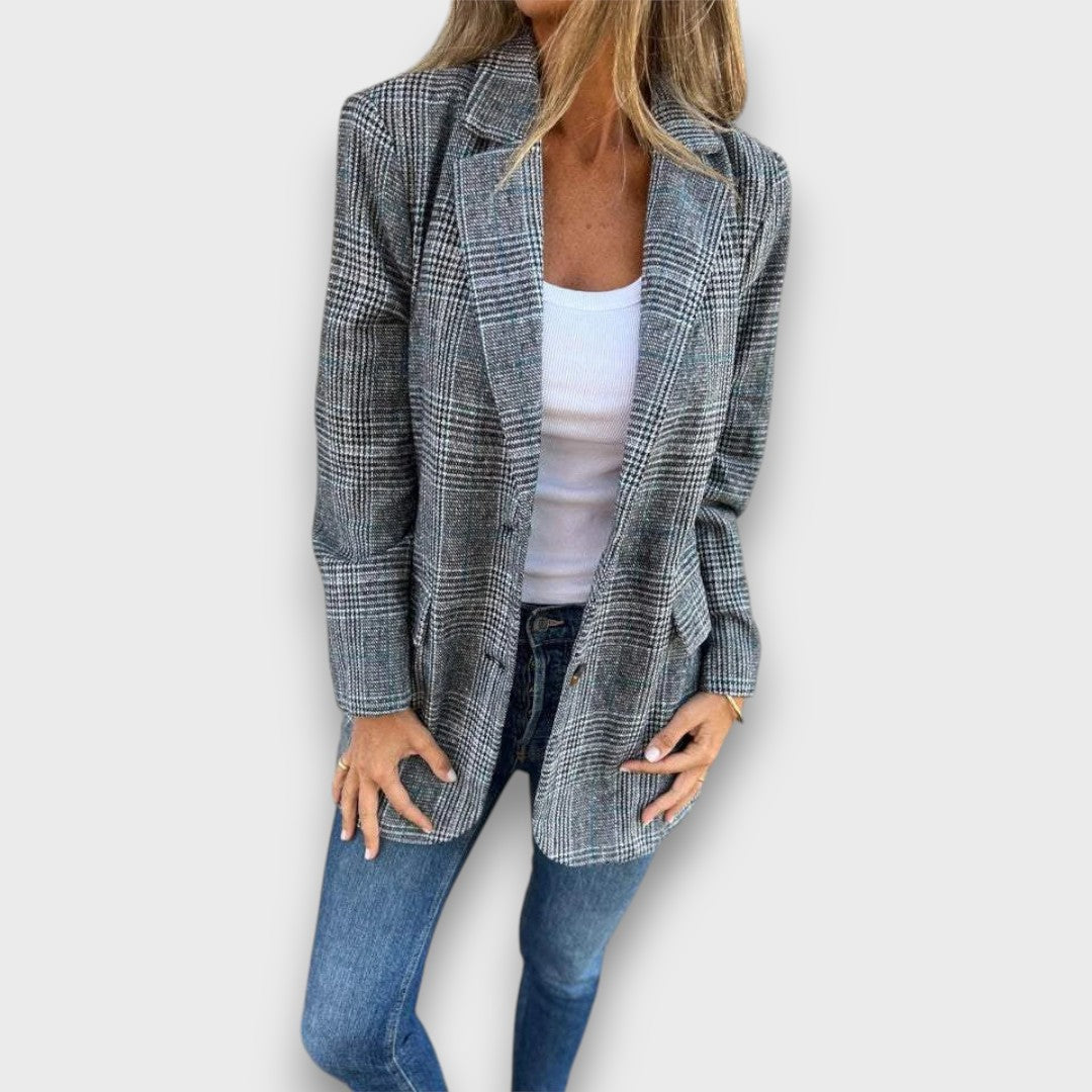 Selira – Eleganter Blazer mit klarer Linie