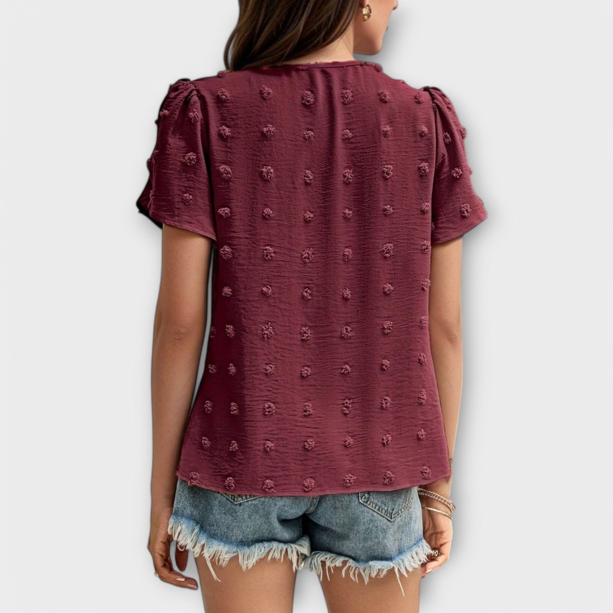 Florine – Die perfekte Polka-Dot-Bluse