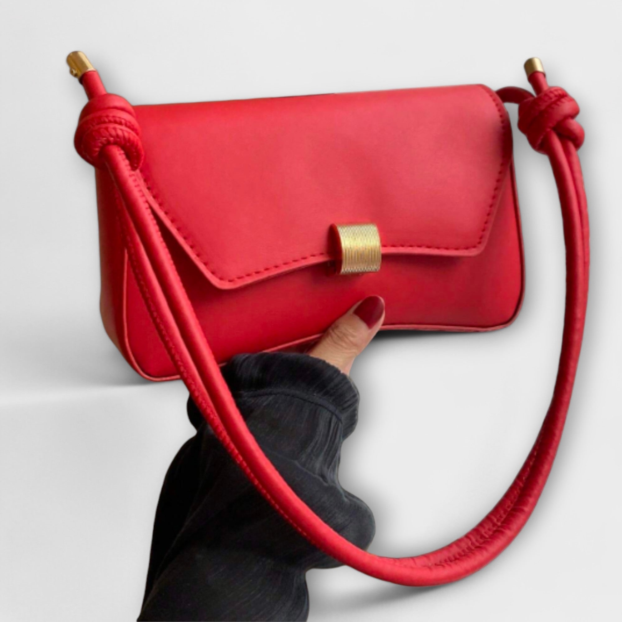 Elodie – Schultertasche mit edlem akzent