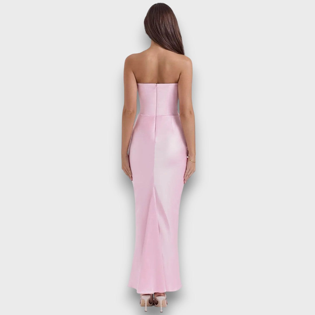 Isedra – Midikleid mit skulpturaler Linie