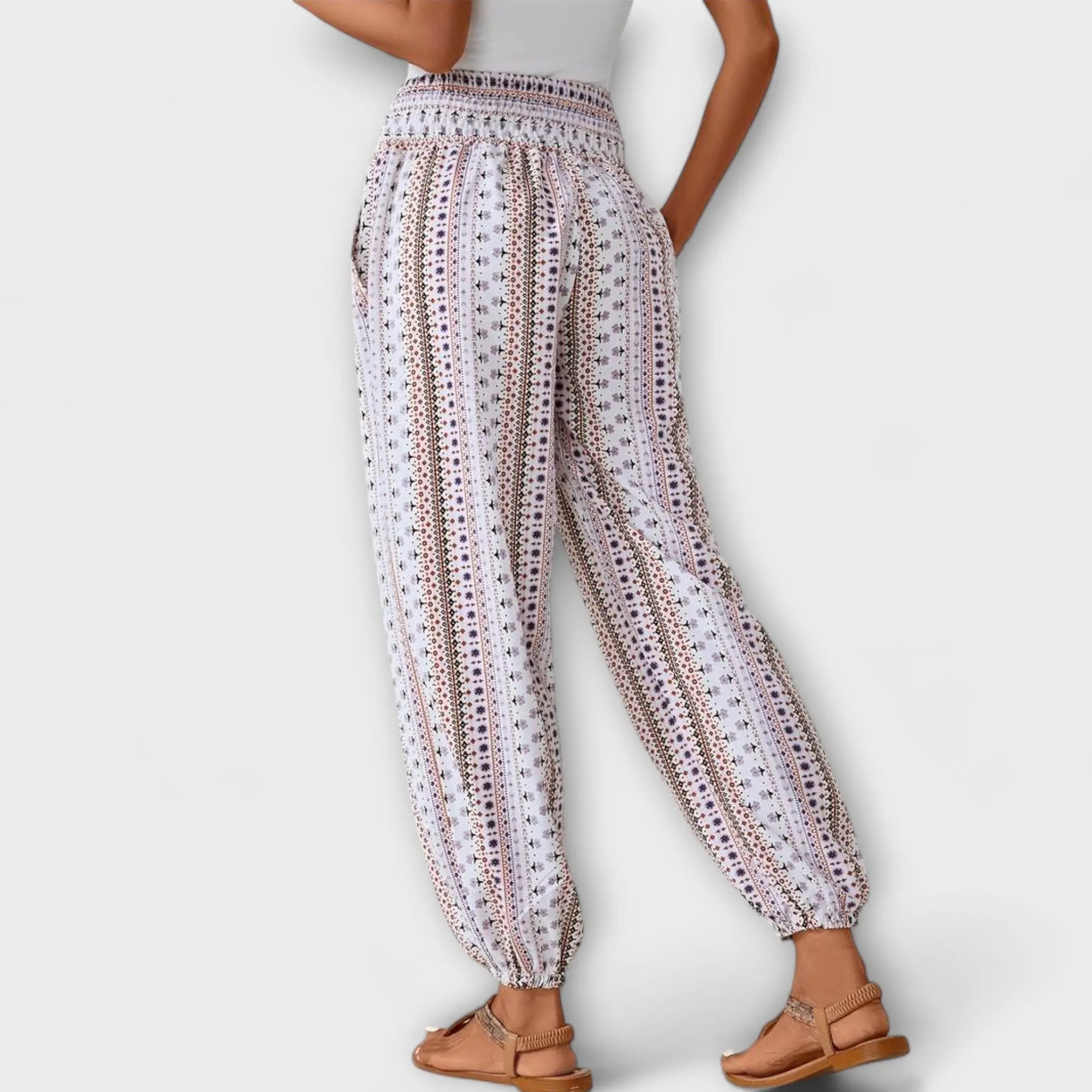 Scarletta – Weite Hose mit Ethno-Muster