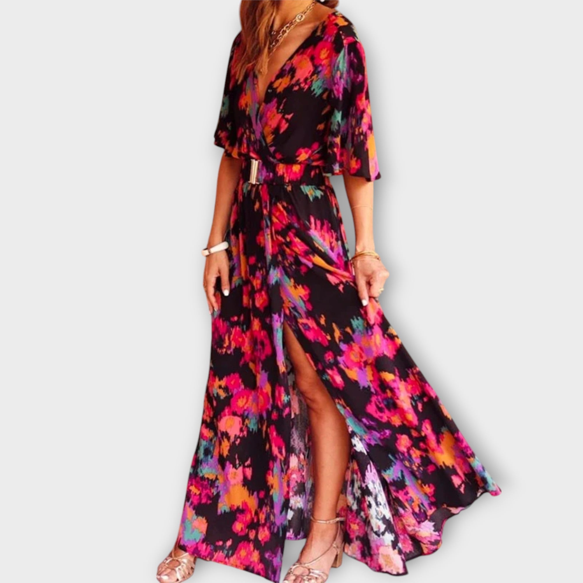 Elanora – Fließendes Maxikleid mit Taillengürtel
