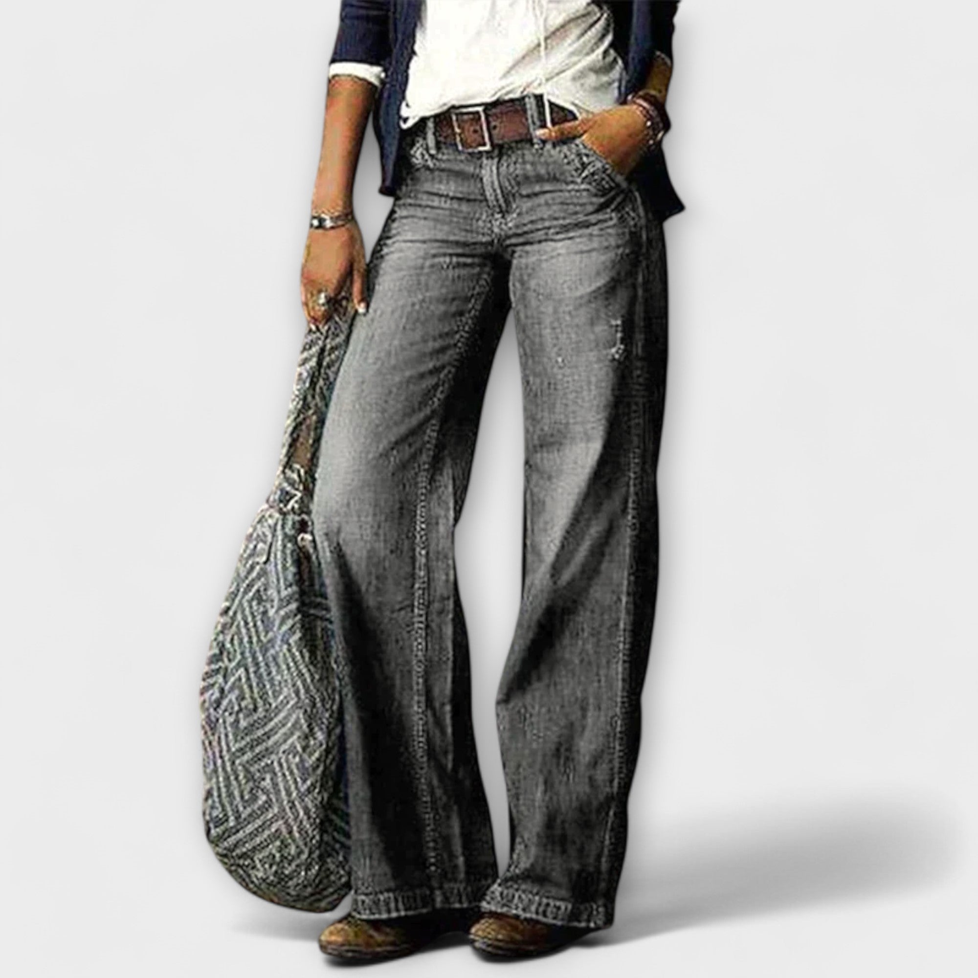 Neless – Weite Jeans mit High-Waist