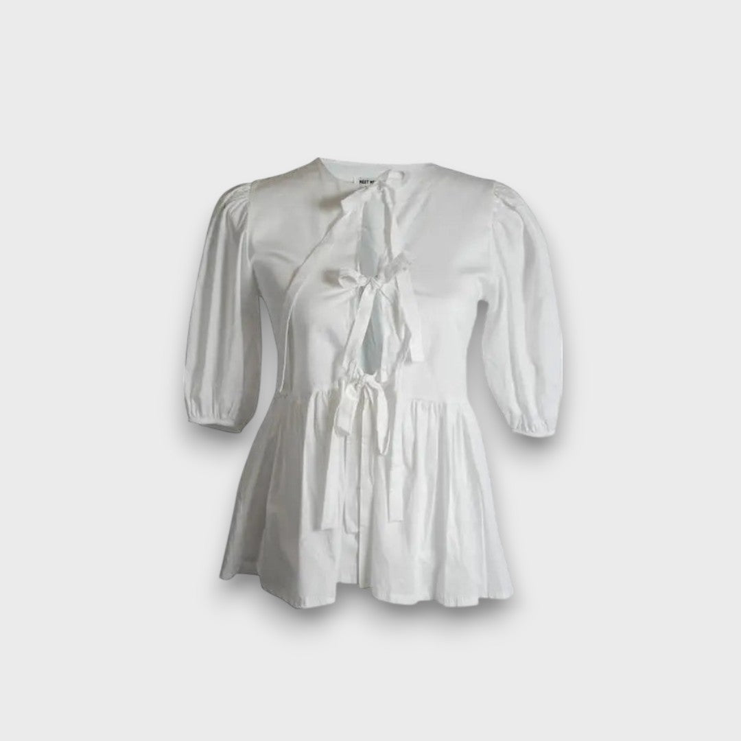 Solene – Bluse mit Bindedetails und leichter A-Linie