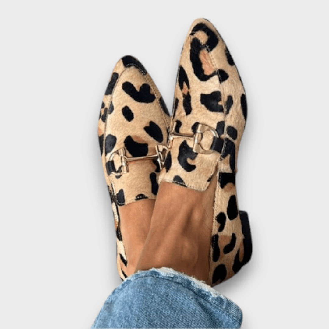 Melvia – Loafer mit Animal-Print und Gold-Detail