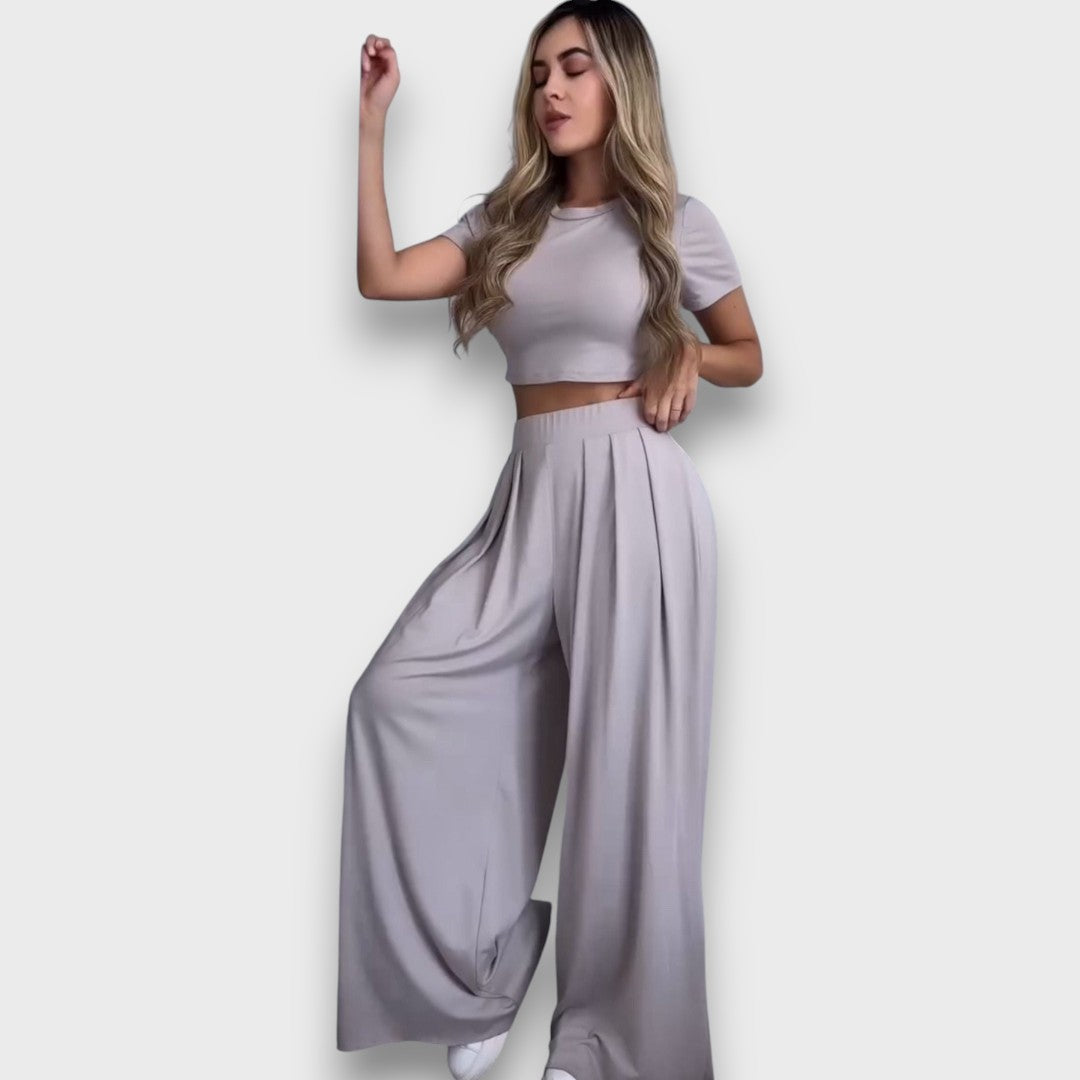 Andrea – Lässiges Set mit kurzem Top