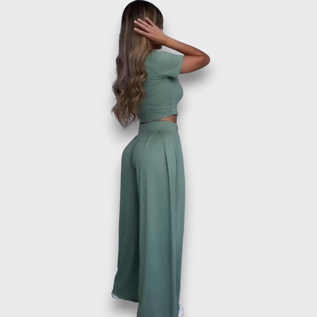 Andrea – Lässiges Set mit kurzem Top