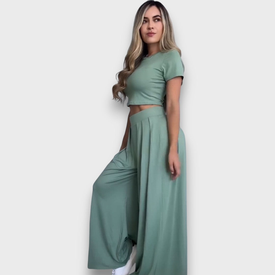 Andrea – Lässiges Set mit kurzem Top
