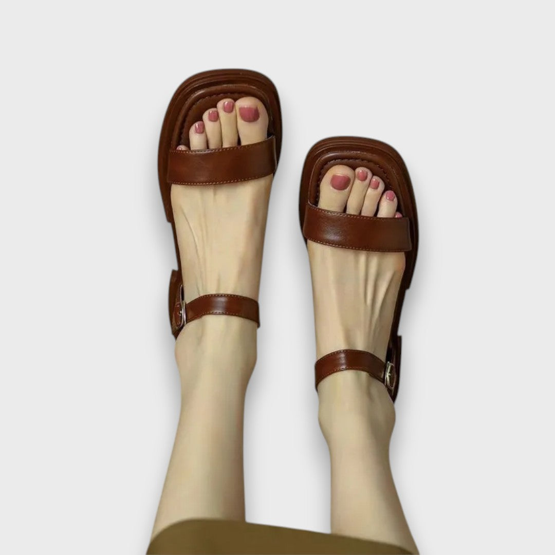 Elara – Elegante sandalen
