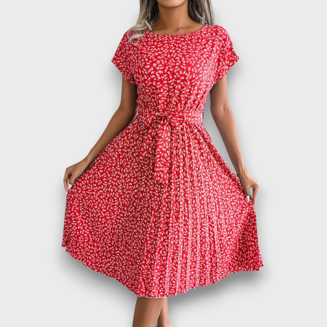 Florienne – Faltenkleid mit verspieltem Charme