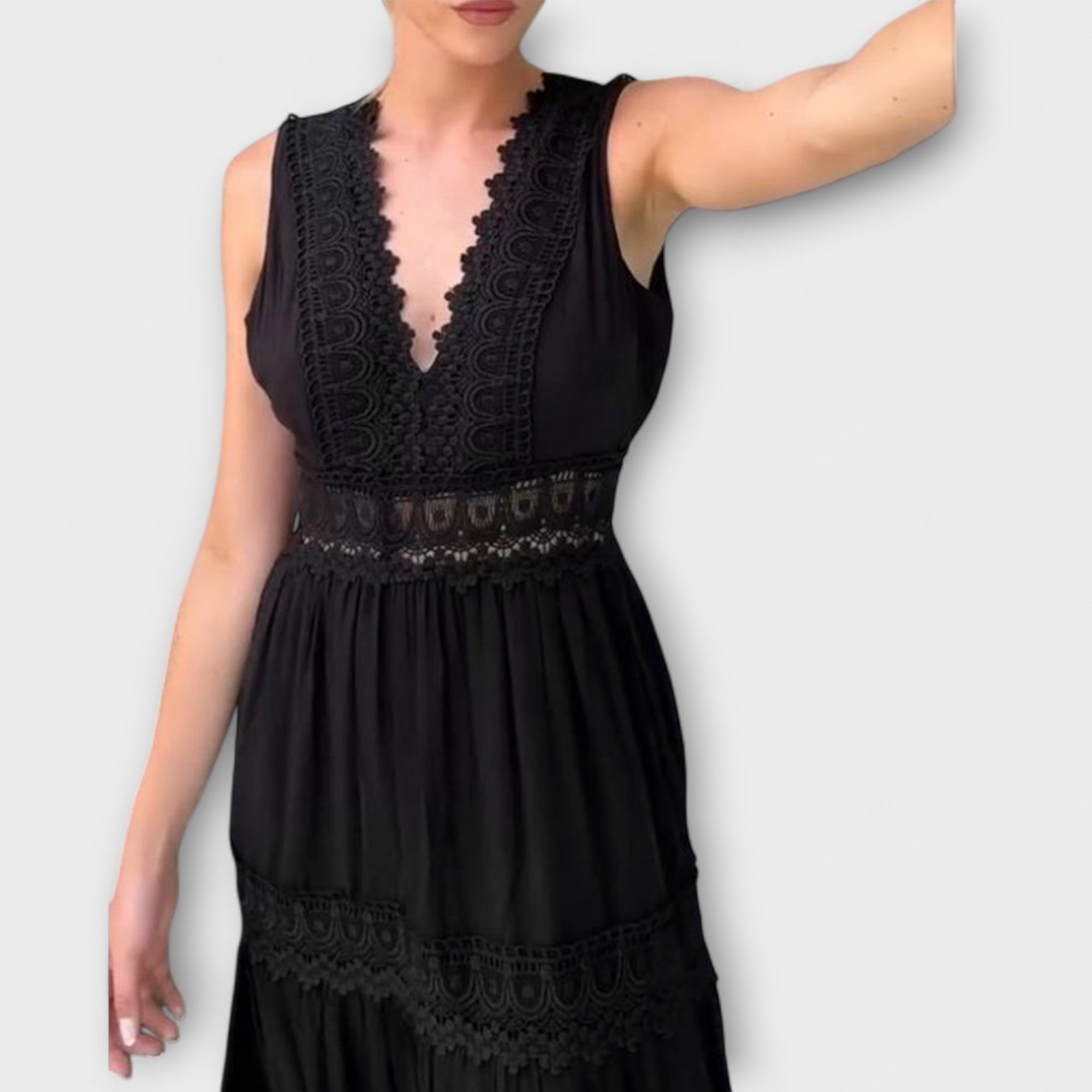 Anneline – Midikleid mit Spitze und romantischem Flair