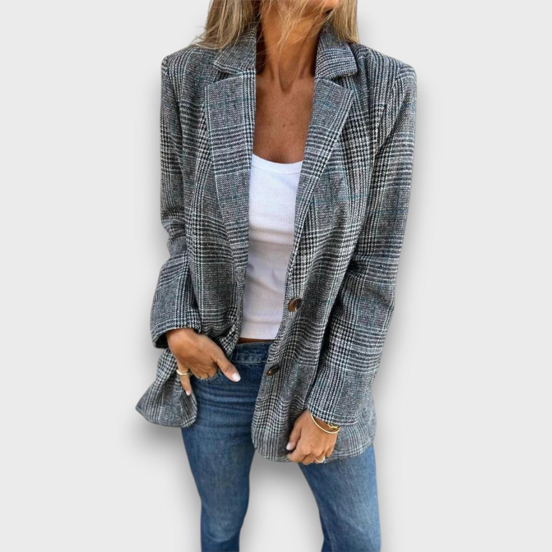 Selira – Eleganter Blazer mit klarer Linie
