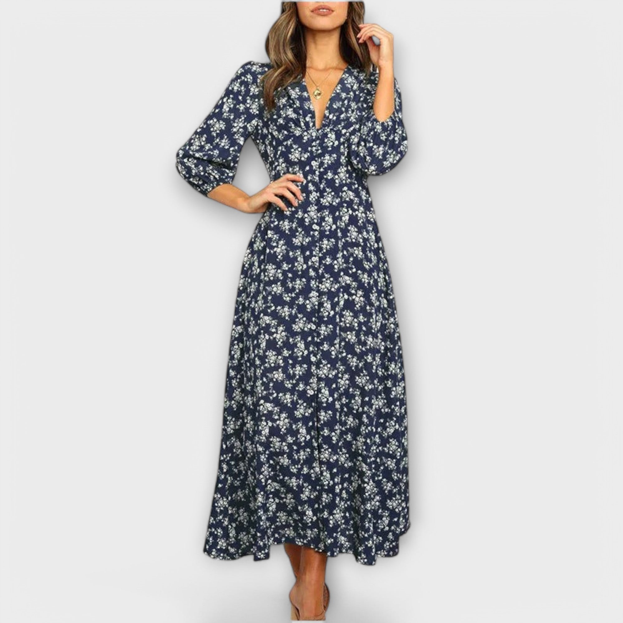 Naoela – Florales Maxikleid mit V-Ausschnit