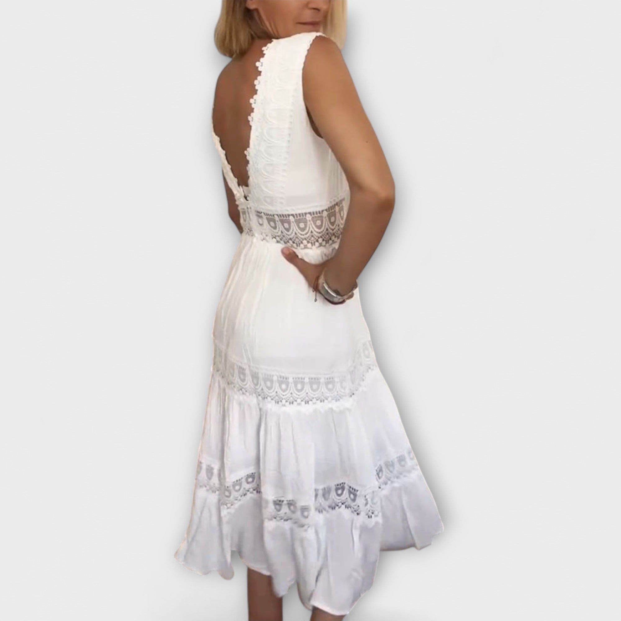 Anneline – Midikleid mit Spitze und romantischem Flair