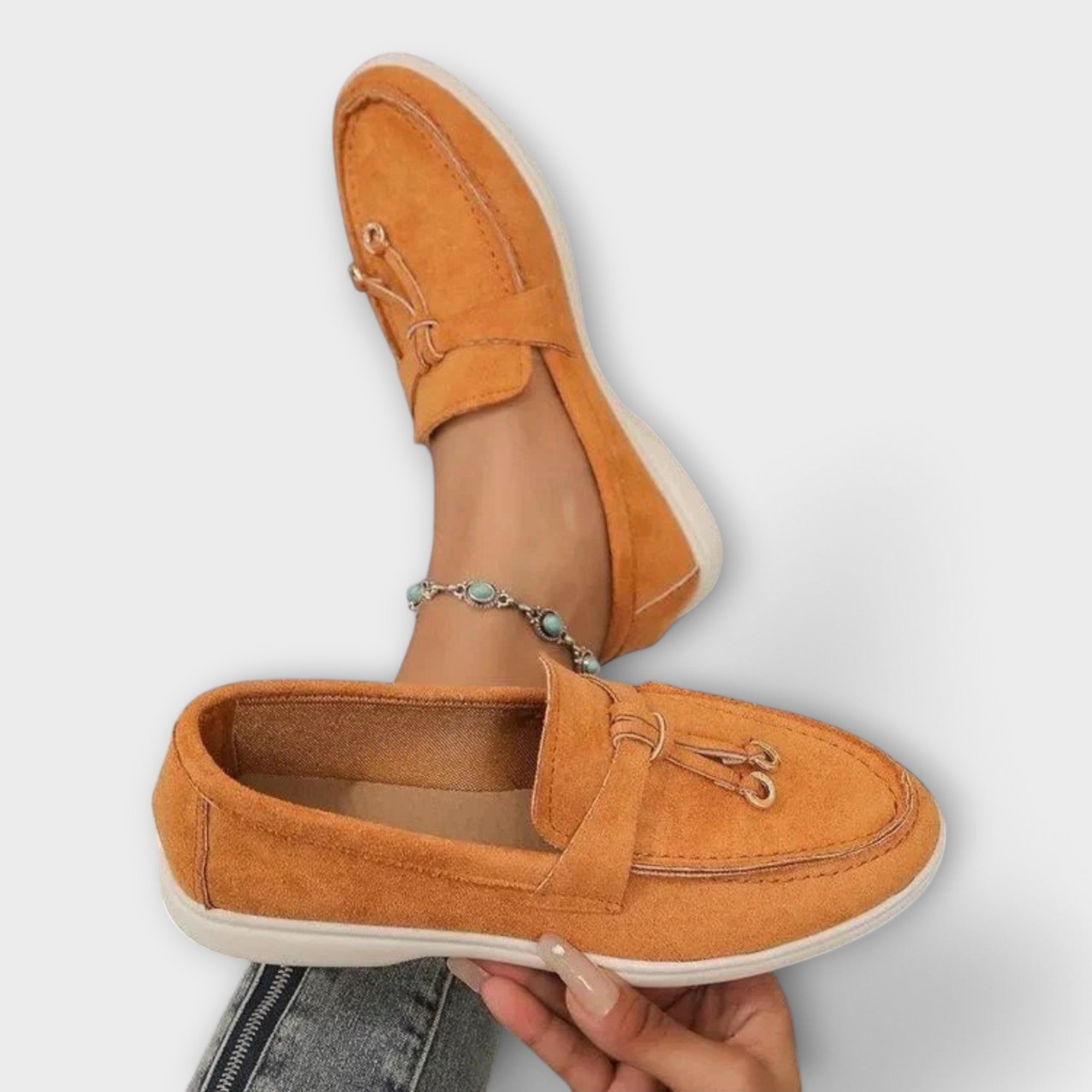 Sarima – Elegante Slipper mit Schnürdetail