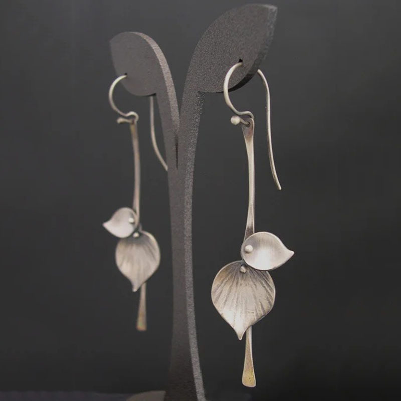 Lupera – Vintage-Ohrringe in filigraner Blattform