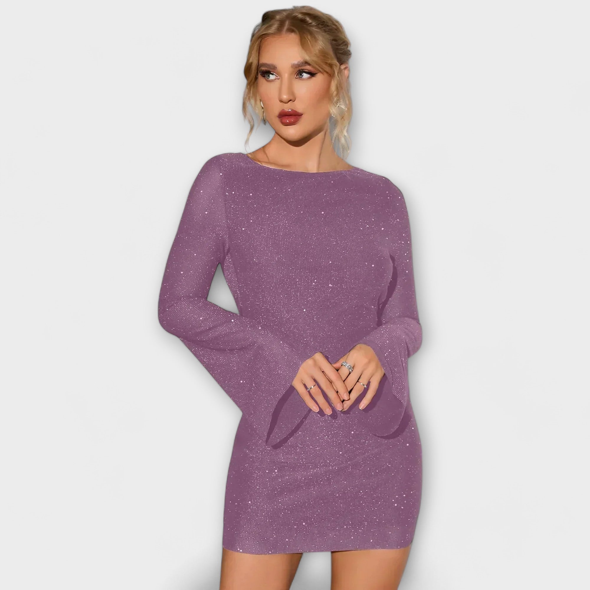 Anera – Rückenfreies Paillettenkleid mit langen Ärmeln