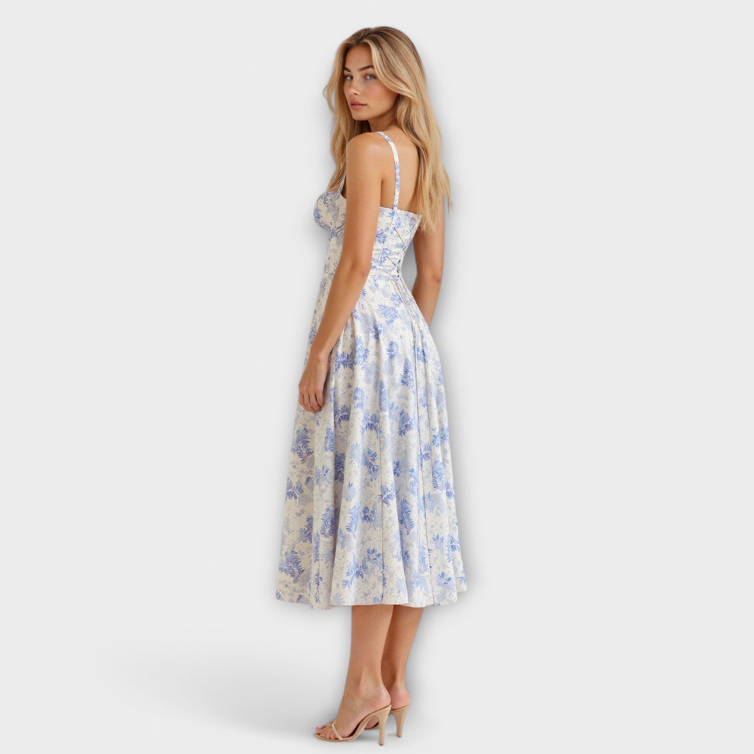 Marvelle – Midikleid mit floraler Silhouette