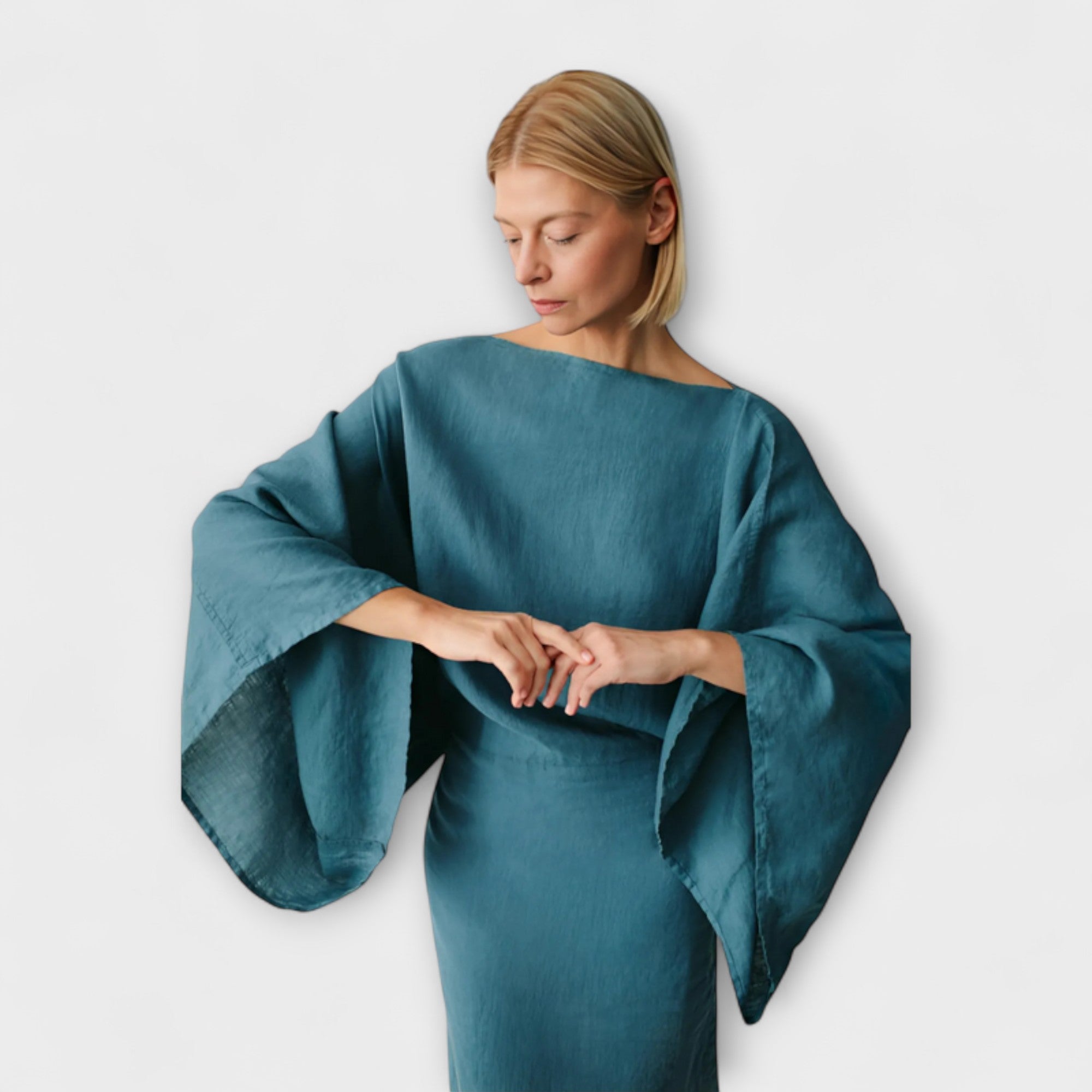 Talina – Kimono-inspiriertes Kleid mit Bindetail