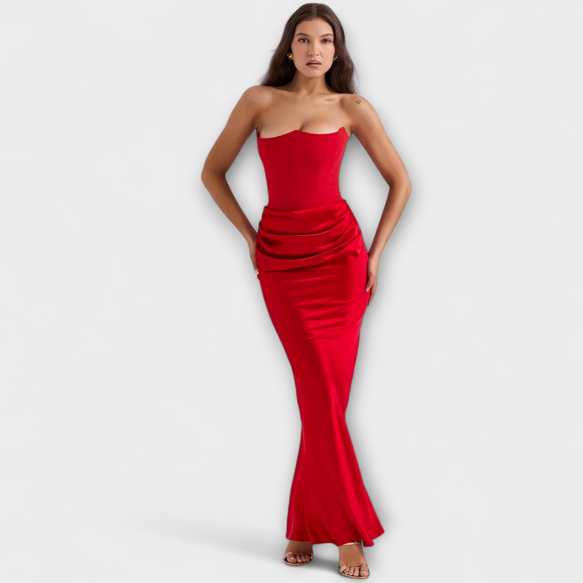 Marielle – Schulterfreies Satin-Maxikleid