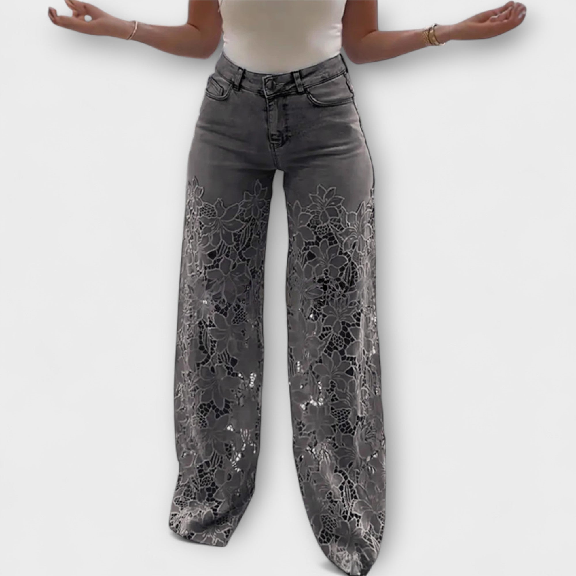 Virelle – Jeans mit floraler Transparenz und weitem Bein